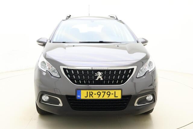 Peugeot 2008 1.2 PureTech Active 82 PK | Handgeschakeld | Trekhaak | Airco | Cruise Control | Navigatie | Bluetooth | Radio | USB | Stuurwielbediening | Elektrische ramen