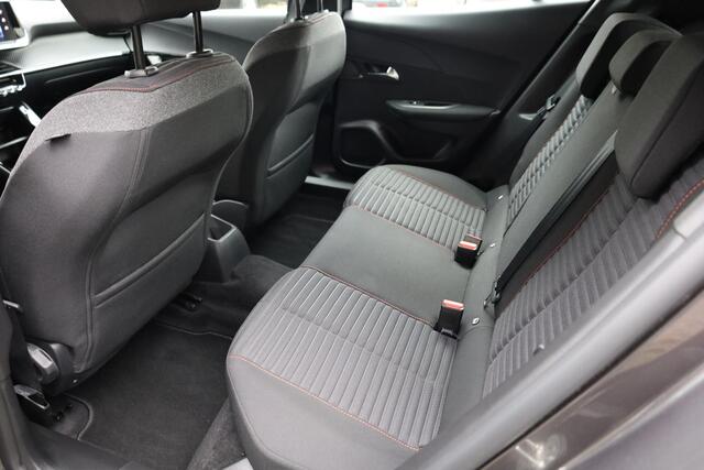 Peugeot 2008 1.2 PureTech Active Pack CAMERA STOELVERW. CARPLAY LMV PDC CRUISE DAB DEALER-ONDERHOUDEN ENZ!