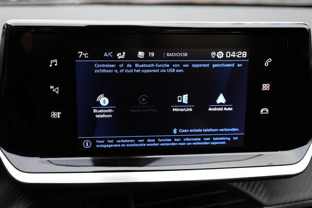 Peugeot 2008 1.2 PureTech Active Pack CAMERA STOELVERW. CARPLAY LMV PDC CRUISE DAB DEALER-ONDERHOUDEN ENZ!