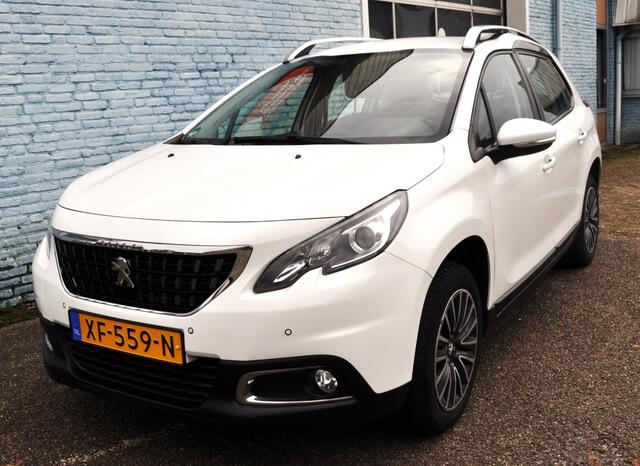 Peugeot 2008 1.2 Active Autom 110Pk pdc v+a clima