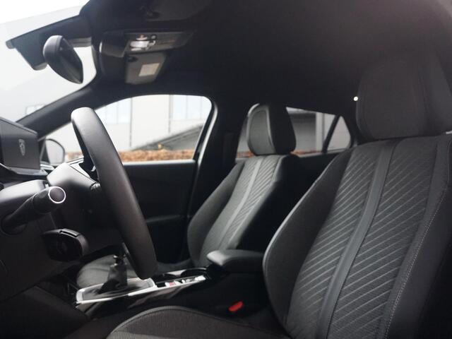 Peugeot 2008 1.2 PureTech 100 Allure Keyless entry Camera voor / achter