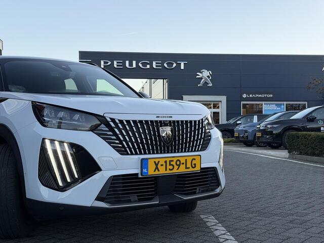 Peugeot 2008 GT 1.2 PureTech 130PK EAT8 Automaat Navigatie, Rondomzichtcamera, Keyless, Parkeersensoren, Apple Carplay, Android Auto