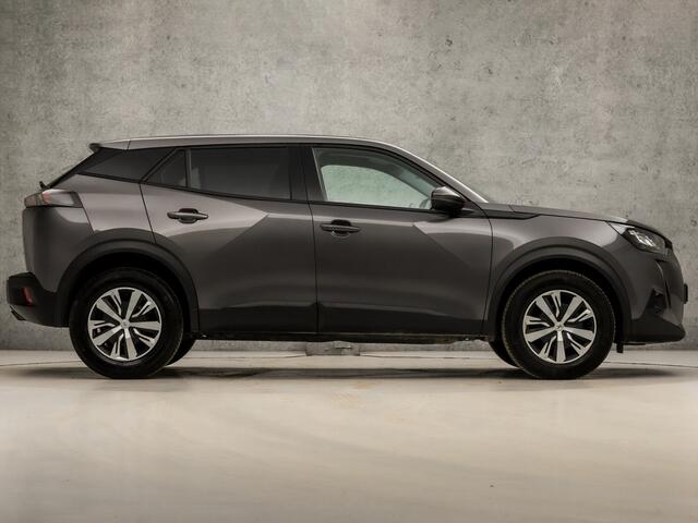 Peugeot 2008 1.2 PureTech Sport (APPLE CARPLAY, GROOT NAVI, GETINT GLAS, LED KOPLAMPEN, CLIMATE, SPORTSTOELEN, PARKEERSENSOREN, CRUISE, NIEUWSTAAT)