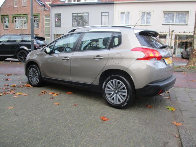Peugeot 2008 1.2 PureTech Blue Lion / AUTOMAAT / AIRCO / GLAZEN-DAK / 32dkm