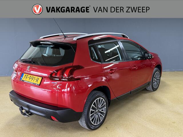 Peugeot 2008 1.2 PureTech Blue Lion