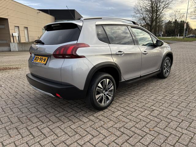 Peugeot 2008 1.2 PureTech GT-Line Automaat [ Fm navi,camera,panodak,h-leer,cruise,lmv ]