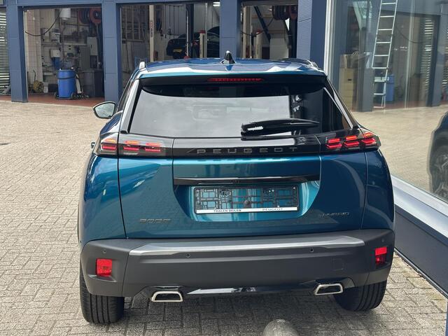 Peugeot 2008 1.2 Hybrid 145 PK Allure | Automaat Hybride | Adaptieve Cruise Control | 360 Graden Camera | Parkeersensoren V+A | Hoge Zitpositie | Climate Control | Stoelverwarming | Navigatie via Telefoon | Apple Carplay & Android Auto draadloos |LED Verlichting | 17"