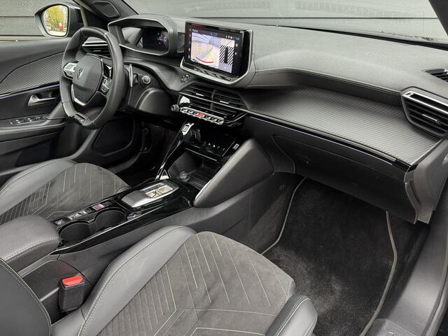 Peugeot 2008 SUV 1.2 GT PACK Hybrid 145 pk Elektr zetels, MASSAGE, Pano