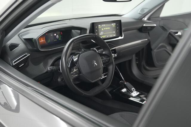 Peugeot 2008 PureTech 130 EAT8 Allure Pack | Stoelverwarming | Adaptieve Cruise Control | Camera