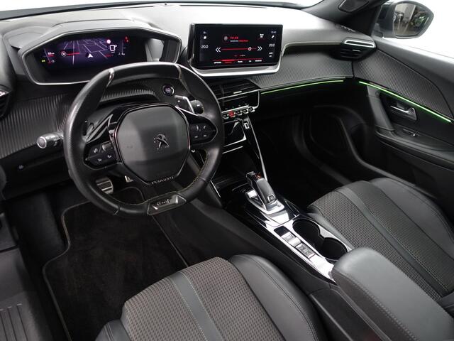 Peugeot 2008 1.2 PureTech GT Pack Aut- Two Tone, Carplay, Android Auto, Sfeerverlichting, Carbon, 360 Camera, Virtual cockpit