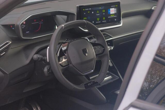 Peugeot 2008 1.2 Hybrid 145pk e-DCS6 GT | Navi | App Connect | Adaptive Cruise | Keyless | Alcantara | Camera | PDC