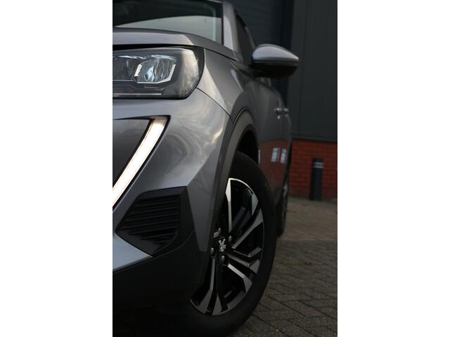 Peugeot 2008 1.2 PureTech Active Pack 360 camera | stoelverwarming |