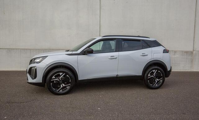 Peugeot 2008 1.2 PureTech Allure Fabrieksgarantie!!