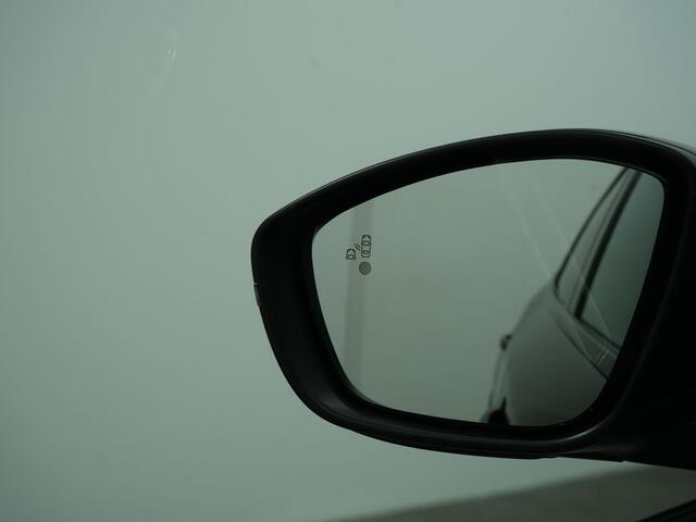 Peugeot 2008 1.2 HYBRID 136PK E-DCS6 GT | Navi | Cruise Adaptief | 360 camera .