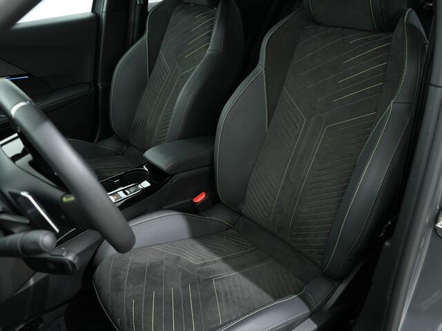 Peugeot 2008 1.2 HYBRID 145PK ALLURE E-DCS6 | Cruise Adaptief | Camera | Privacy Glass