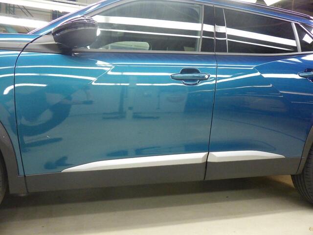 Peugeot 2008 1.2 Hybrid 145 Allure ALL IN RIJKLAARPRIJS/Camera rondom-Trekhaak/Adaptieve Cruise Control/Lage kilometerstand