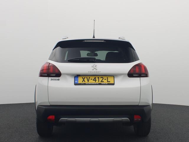 Peugeot 2008 1.2 PureTech Allure AUTOMAAT / D-RIEM VV / NAVI / CLIMA / PDC / CARPLAY / CAMERA / NL-AUTO