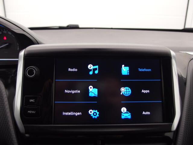 Peugeot 2008 1.2 PureTech Allure AUTOMAAT / D-RIEM VV / NAVI / CLIMA / PDC / CARPLAY / CAMERA / NL-AUTO