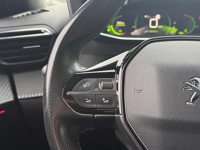 Peugeot 2008 BWJ 2021 | 1.2T 131PK GT | PANO SCHUIFDAK | VOCAL | CAMERA A | CLIMA | NAVI | CARPLAY | PRIVACY GLASS | PDC 2X | LEDER/STOF |