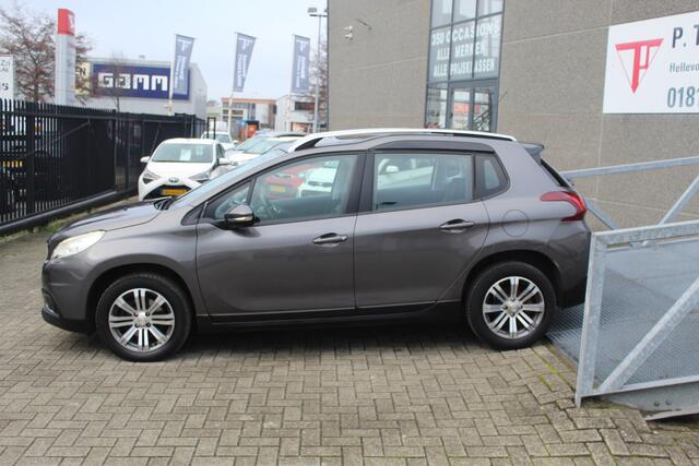 Peugeot 2008 1.2 AUTOMAAT Airco/Trekhaak/Navigatie/Cruise control/Parkeersensoren/Licht metalen velgen