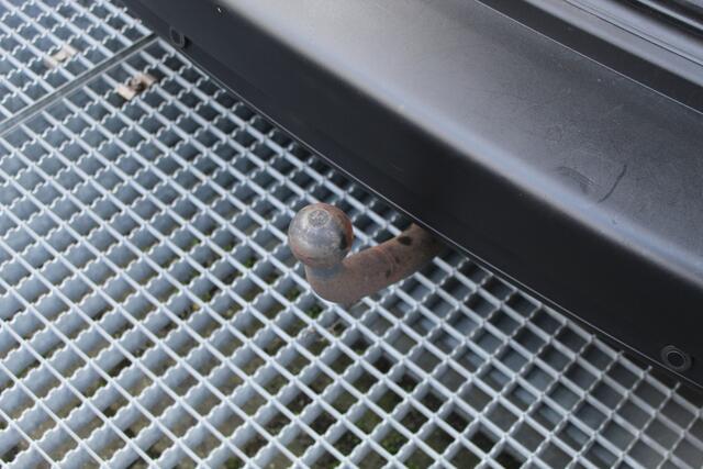 Peugeot 2008 1.2 AUTOMAAT Airco/Trekhaak/Navigatie/Cruise control/Parkeersensoren/Licht metalen velgen