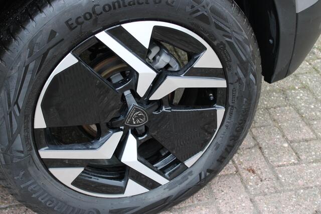 Peugeot 2008 1.2 Hybrid 136 GT