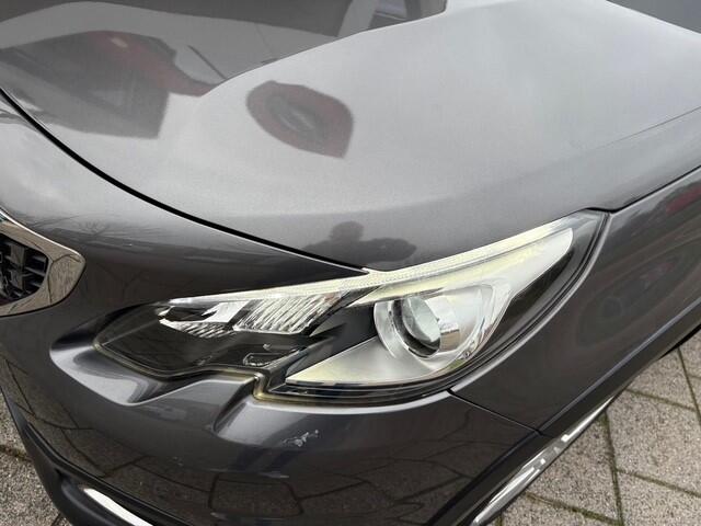 Peugeot 2008 1.2 PureTech Signature | Navi | Cruise | 11.221 km Dealeronderhouden
