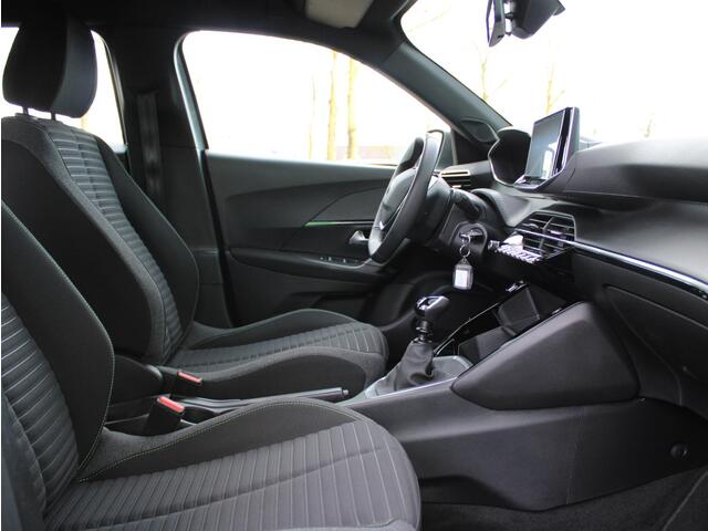 Peugeot 2008 1.2 PureTech 100 Active | Navi / Camera / Climate