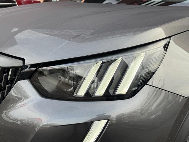 Peugeot 2008 1.2 PureTech GT-Line // NAVI // CAMERA // CLIMA // CRUISE // LED KOPLAMPEN //