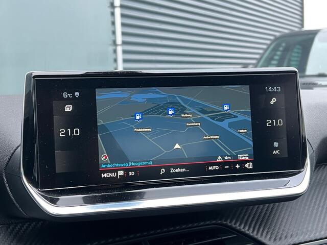 Peugeot 2008 BWJ 2021 | 1.2PT 101PK Allure | TREKHAAK | CAMERA A | CLIMA | NAVI | CRUISE | PRIVACY GLASS | CARPLAY |