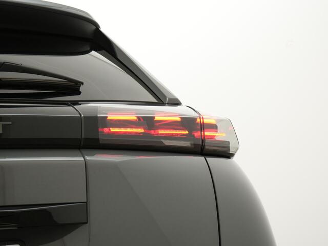 Peugeot 2008 1.2 HYBRID 145PK ALLURE E-DCS6 | Trekhaak | Cruise Adaptief | Camera | Privacy Glass