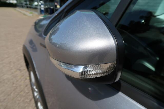 Peugeot 2008 1.2 PureTech Allure Eerste eigenaar nieuwe distributie NAP aanwezig