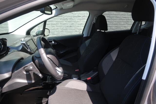 Peugeot 2008 1.2 PureTech Allure Eerste eigenaar nieuwe distributie NAP aanwezig
