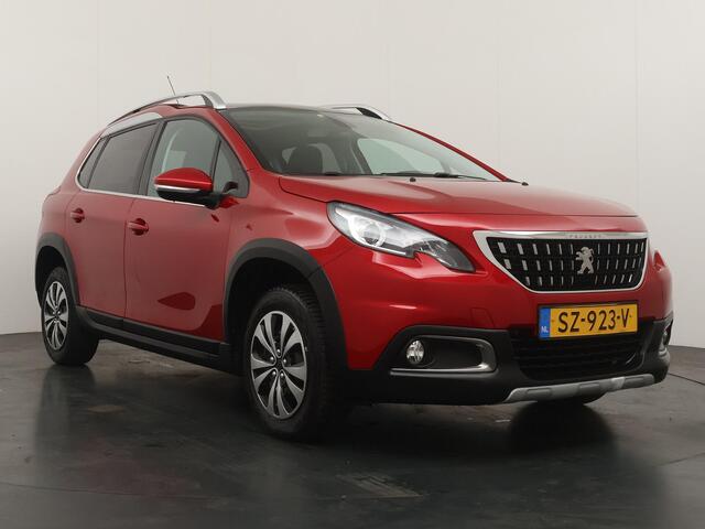 Peugeot 2008 1.2 PureTech Allure - Navigatie - Trekhaak - Climate Control - Panorama Dak