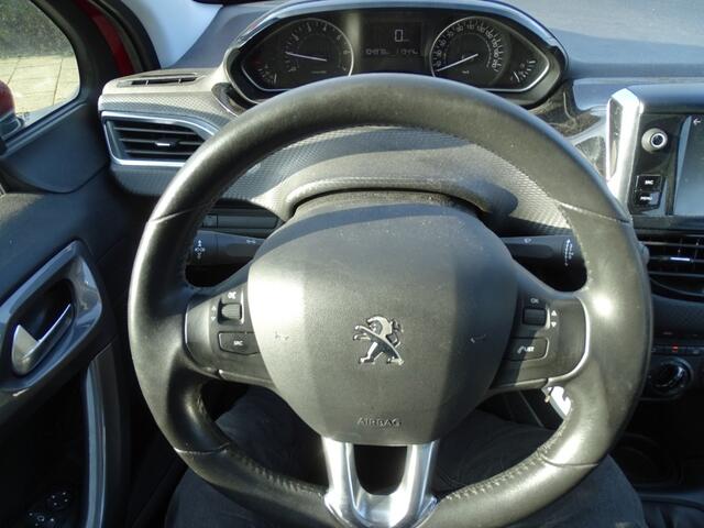 Peugeot 2008 1.2 Pt 110Pk BLUE LION-Navi-Airco-Media app-Trkh-Blth-Pdc