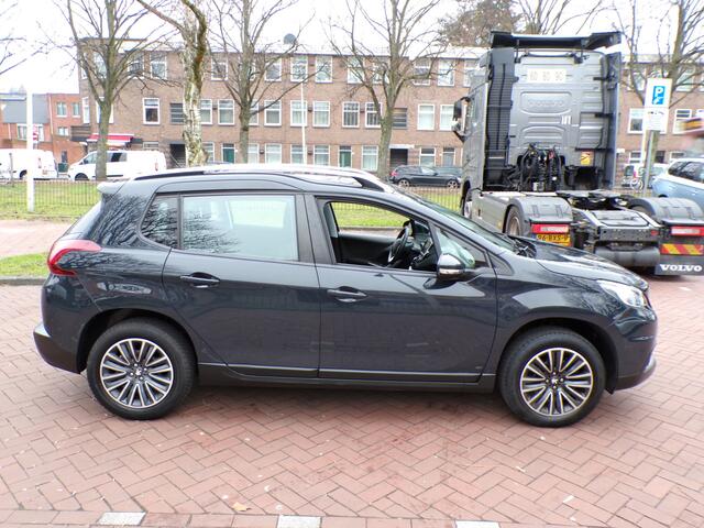 Peugeot 2008 1.2 PureTech Allure CAMERA PANORAMDAK NAVI CRUISECONT ETC....