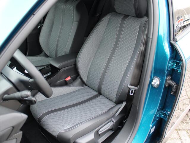Peugeot 2008 1.2 Hybrid 145 Allure VOORRAAD KORTING