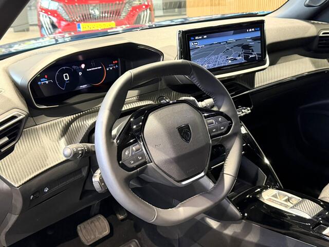 Peugeot 2008 Hybride Benzine 145 Allure Automaat * Voor & Achterzijde Parkeer Camera * Navigatie * Dodehoek Protectie * Adaptive Cruise Control * Vingerhoets; Vierde Generatie Eersteklas Service. Al meer dan 100 jaar een begrip in de Brabantse Kempen.