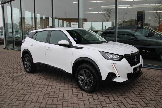 Peugeot 2008 1.2 PureTech 130pk Active Pack Automaat Airco Navi Camera Carplay Zeer mooi
