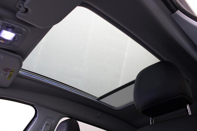 Peugeot 2008 1.2 PureTech GT Line |Pano|Stoelverwarming|Camera|