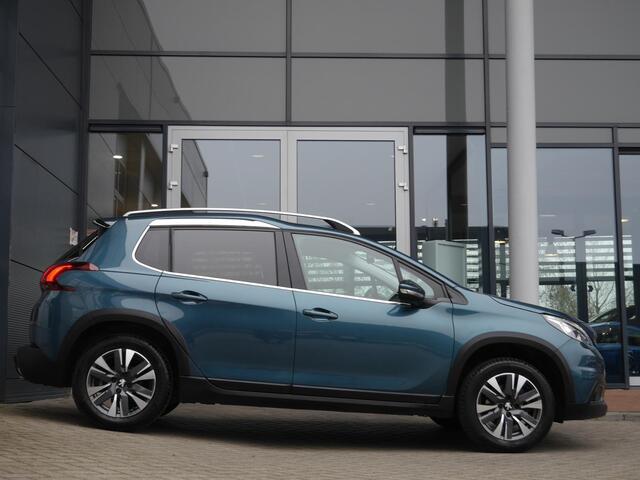 Peugeot 2008 1.2 PureTech Allure | Trekhaak | Lichtmetalen velgen | Apple carplay/Android auto | Regensensor | Achteruitrijcamera | DAB | Extra getint glas | Cruise control | Climate control