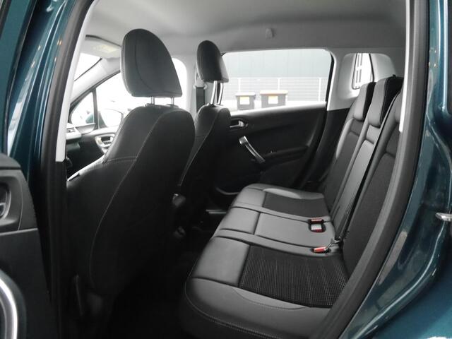 Peugeot 2008 1.2 PureTech Allure | Trekhaak | Lichtmetalen velgen | Apple carplay/Android auto | Regensensor | Achteruitrijcamera | DAB | Extra getint glas | Cruise control | Climate control