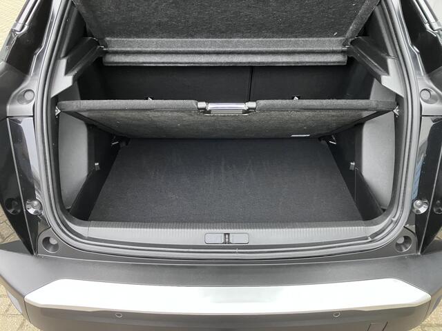 Peugeot 2008 1.2 Allure 130pk Airco Camera Trekhaak Stoelverw.