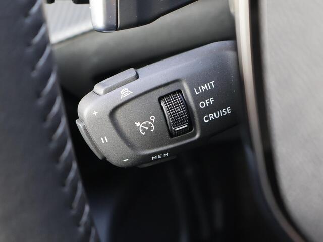 Peugeot 2008 1.2 HYBRID 145 PK ALLURE AUT. + ADAPTIVE CRUISE | CARPLAY | DIGITALE COCKPIT | CAMERA