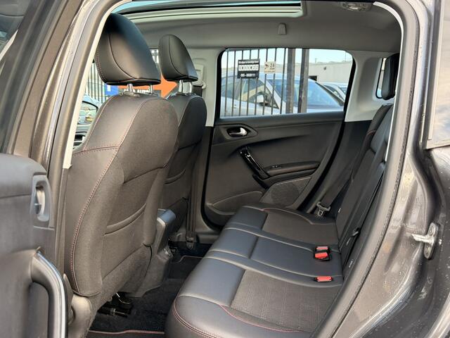 Peugeot 2008 1.2 PureTech GT-line 111 PK, 90.144 KM NAP, 1E EIGENAAR, AIRCO(CLIMA), CRUISE CONTROL, PARKEERSENSOREN, LEDER-/STOF INTERIEUR, GROOT NAVI-BLUETOOTH-MULTIMEDIASYSTEEM, 4X ELEK-RAMEN, ISOFIX, AIRBAGS, CENT-VERGRENDELING, LM-VELGEN, DAKRAILS, LED VERLICHTING