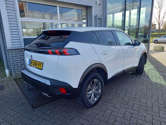 Peugeot 2008 1.2 130PK PureTech Active Pack - 1 EIGENAAR - NL AUTO - TREKHAAK - LED - CARPLAY / ANDROID - CLIMA - CRUIS -