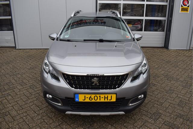 Peugeot 2008 1.2 Allure 110PK | Automaat | Trekhaak | Camera | Navi