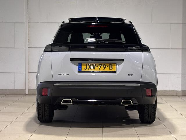 Peugeot 2008 GT Pack 1.2 Turbo 130pk EAT8 | SCHUIF/KANTELDAK | ALCANTARA INTERIEUR | 18" LM 'EVISSA' | NAVI | 360° CAMERA | STOELVERW. | DODEHOEKBEW. | DRAADLOZE LADER |