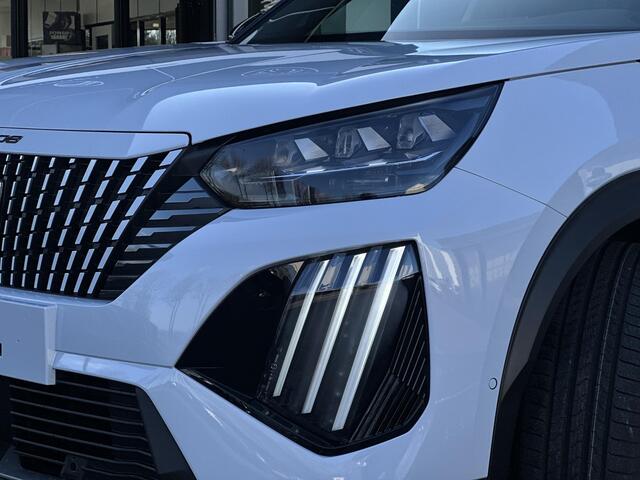 Peugeot 2008 1.2 Hybrid 145 GT | Alcantara | Stoelmassage/-verwarming | Keyless Entry/Start | Full LED | Climate Control | Adaptive Cruise Control | Apple Carplay/Android Auto | Navigatie | Draadloze telefoonlader | Dodehoek | Parkeercamera/-sensoren |