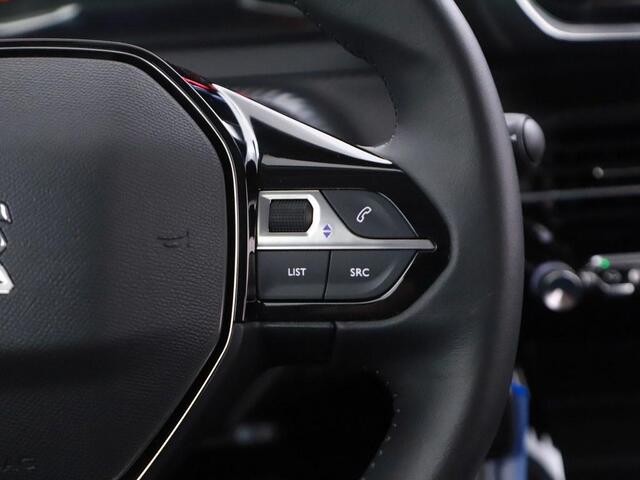 Peugeot 2008 1.2T 130 Pk Active Pack Nav/Winterpakket/Camera/ Cruise/Carplay